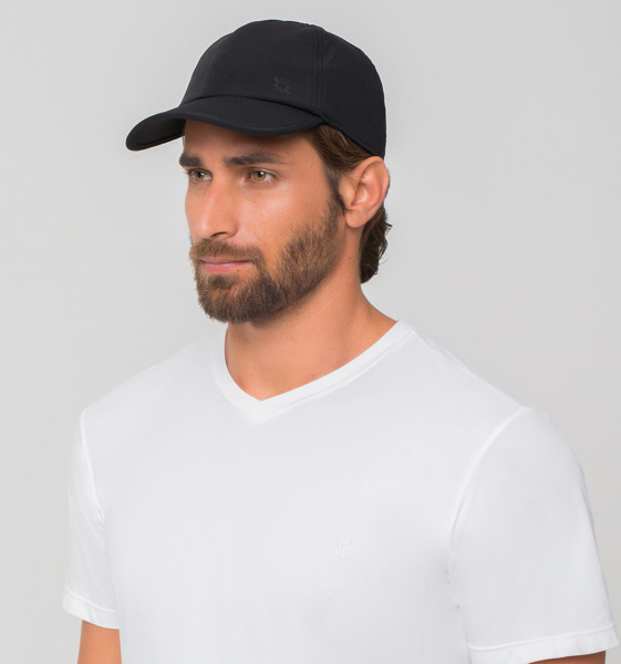 Imagen de UV LINE GORRO UV PRO MASC NEGRO [1 uni.]