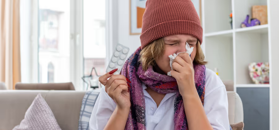 Antigripales vs. Antibióticos: ¿Cuál es la diferencia y por qué importa?